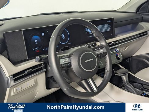 Certified 2025 Hyundai Tucson SEL image 11