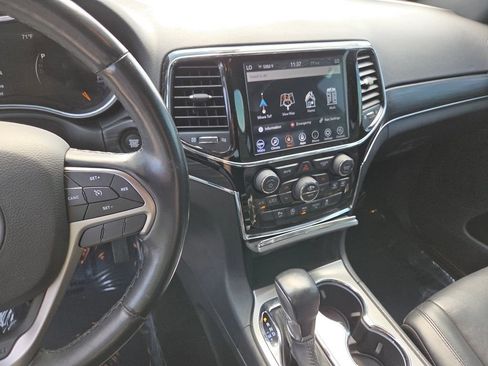 Used 2020 Jeep Grand Cherokee Limited AWD/4WD image 33
