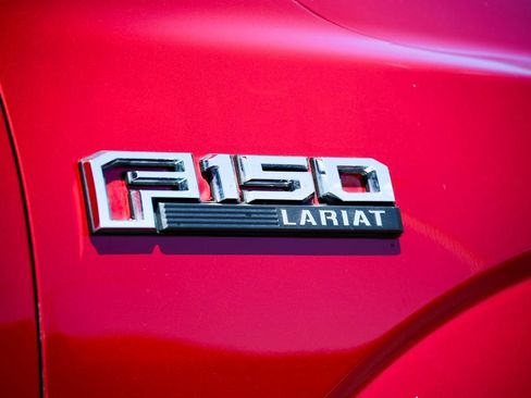 Used 2019 Ford F150 Lariat w/ Equipment Group 502A Luxury AWD/4WD image 31
