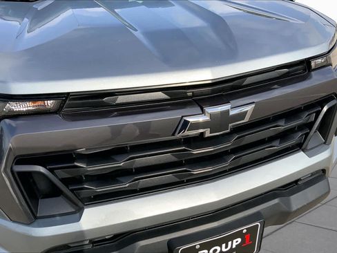 Used 2023 Chevrolet Colorado LT AWD/4WD image 29