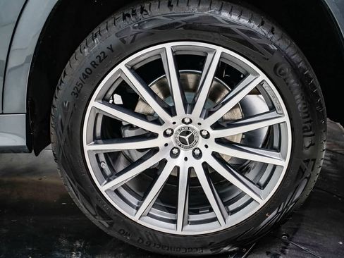 Used 2025 Mercedes-Benz GLS 450 4MATIC image 10