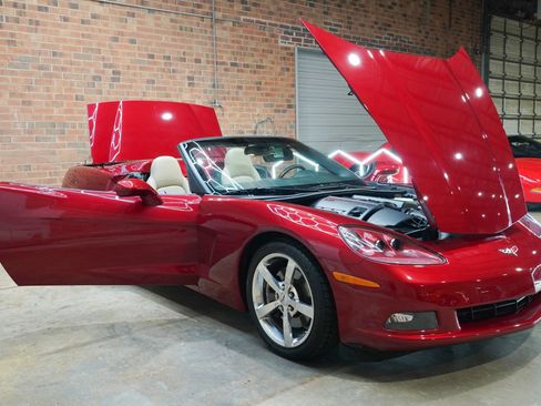 Used 2008 Chevrolet Corvette Coupe RWD image 28