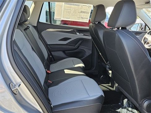 New 2026 Volkswagen Tiguan SE image 16