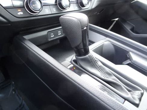 Used 2024 Honda Accord EX image 28