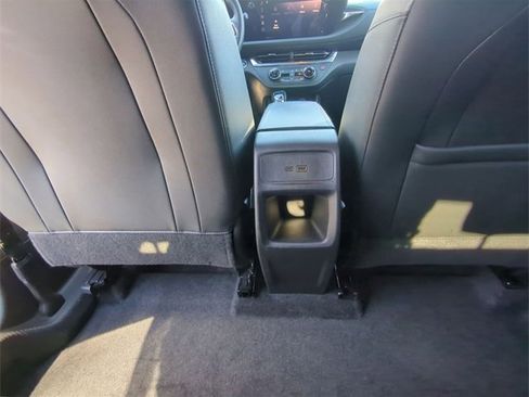 Certified 2024 Buick Envista Preferred w/ Convenience I Package image 20