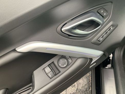 Certified 2018 Chevrolet Camaro SS image 22