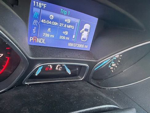 Used 2014 Ford Focus SE FWD image 7