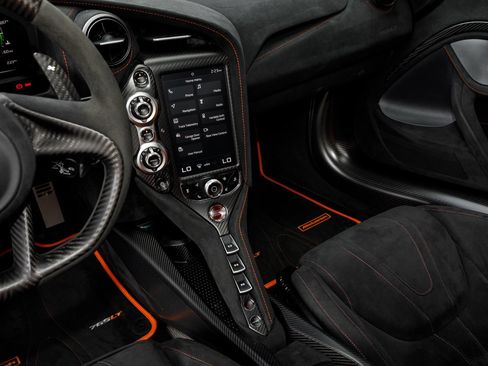 Used 2021 McLaren 765LT RWD image 52