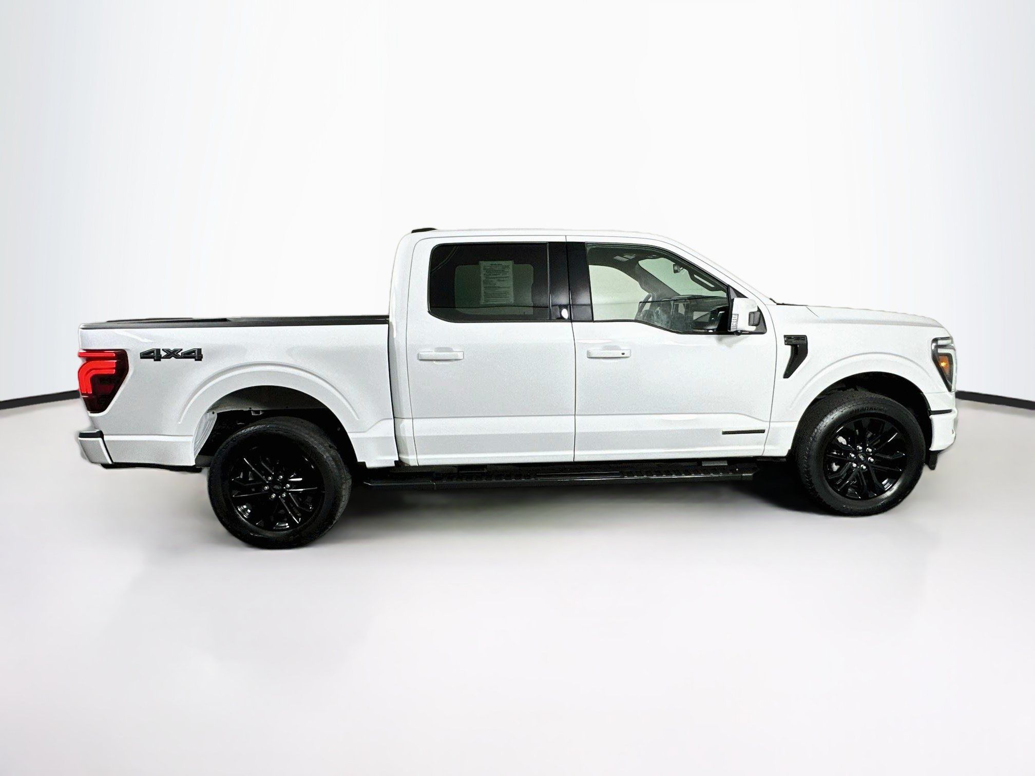 Used 2024 Ford F150 Lariat w/ Equipment Group 502A High AWD/4WD image 10