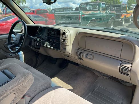 Used 1998 Chevrolet Silverado 1500 4x4 Extended Cab image 13