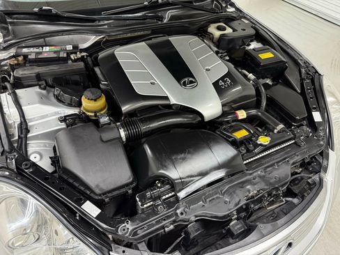 Used 2010 Lexus SC 430 Convertible image 40