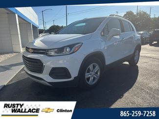 Used 2020 Chevrolet Trax LT w/ LT Convenience Package FWD video 1