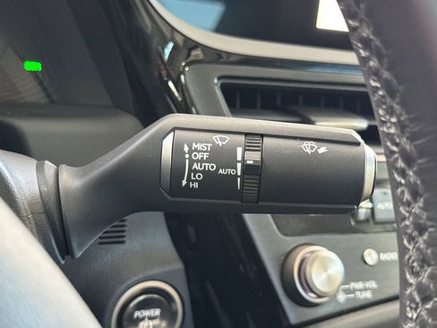 Certified 2023 Lexus ES 300h w/ Premium Package FWD image 32