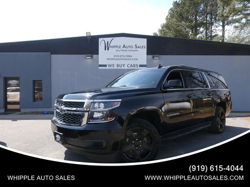 Used 2019 Chevrolet Suburban LT w/ LT Midnight Edition image 1