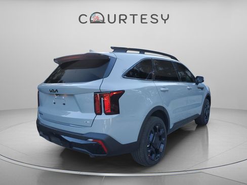 New 2026 Kia Sorento X-Line EX image 4