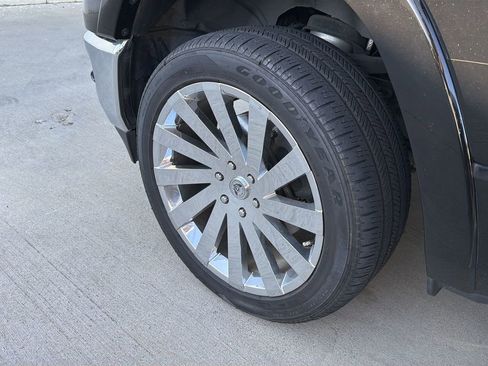 Used 2019 RAM 1500 Limited image 5