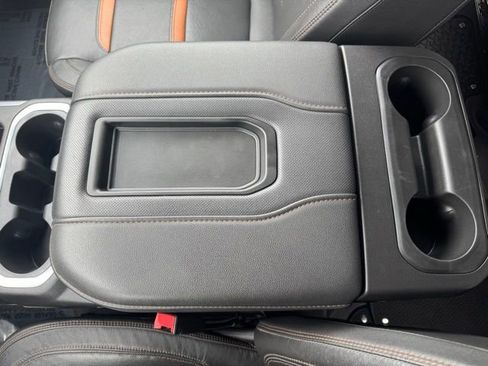 Used 2021 GMC Sierra 1500 AT4 w/ AT4 Value Package AWD/4WD image 15