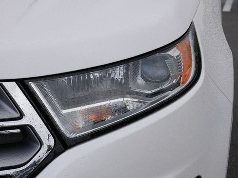 Used 2017 Ford Edge Titanium w/ Equipment Group 301A AWD/4WD image 16