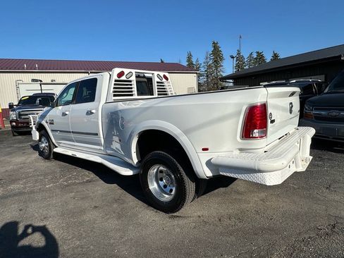 Used 2014 RAM 3500 Laramie AWD/4WD image 3