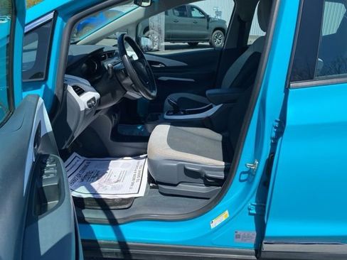 Used 2021 Chevrolet Bolt LT FWD image 16