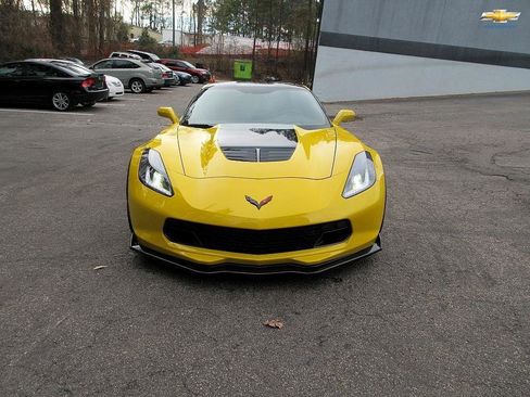 Used 2015 Chevrolet Corvette Z06 w/ 2LZ Preferred Equipment Group image 2