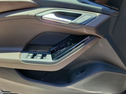 New 2025 Audi A8 L 3.0T image 19