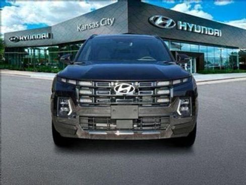 Used 2025 Hyundai Santa Cruz Limited image 7