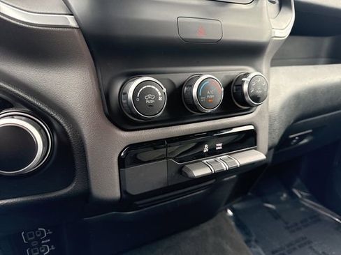 Used 2022 RAM 1500 Big Horn image 30