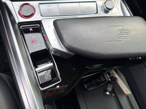 Used 2023 Audi e-tron S Prestige AWD/4WD image 22