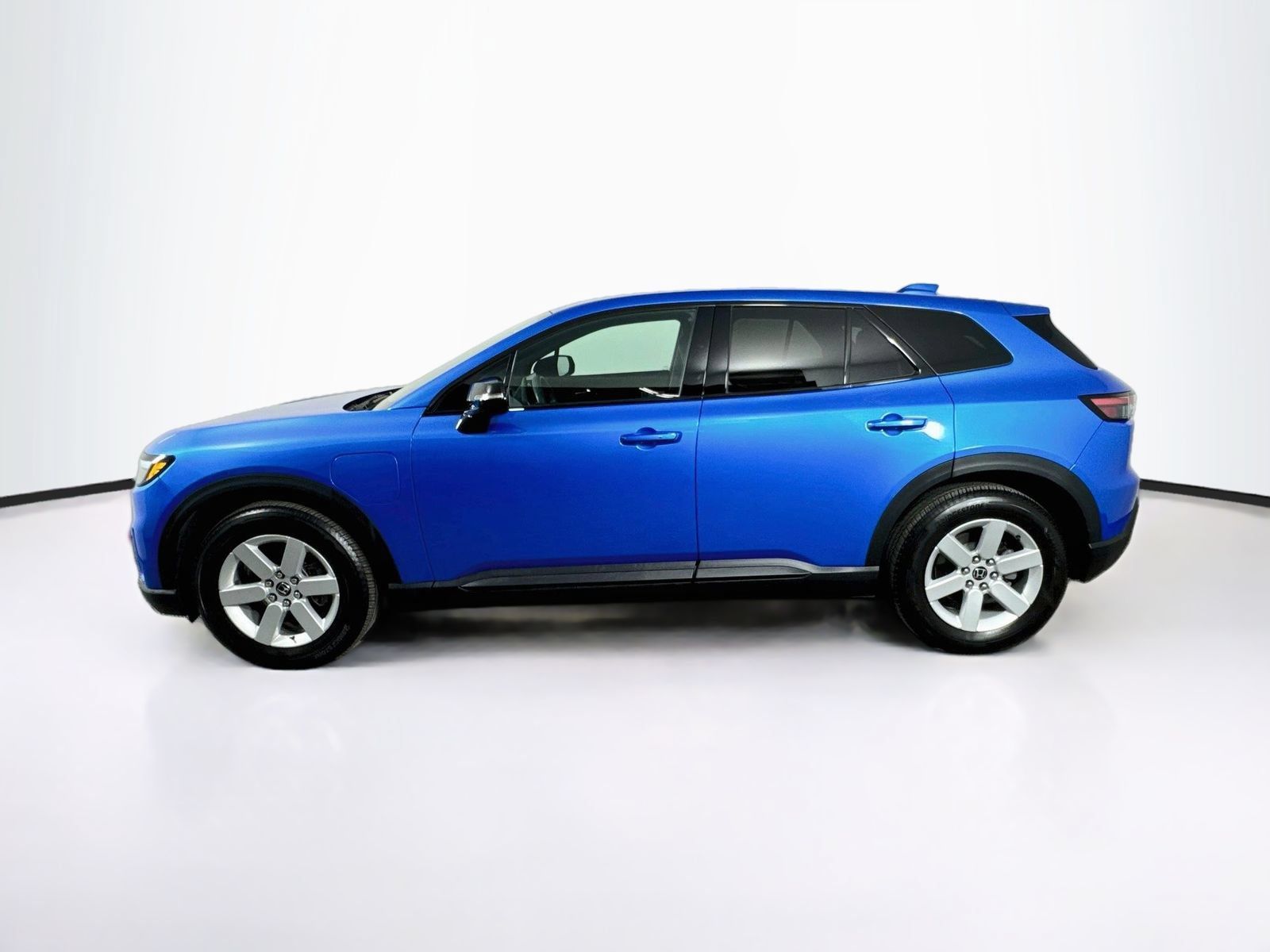 Used 2024 Honda Prologue EX image 4