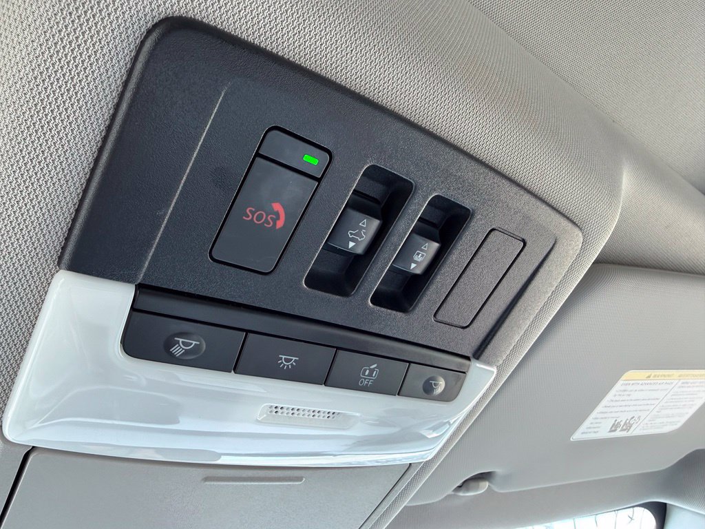 Used 2023 Nissan Rogue SL w/ SL Premium Package FWD image 17