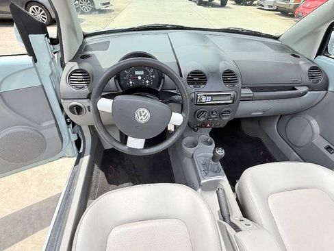 Used 2004 Volkswagen Beetle GLS FWD image 59