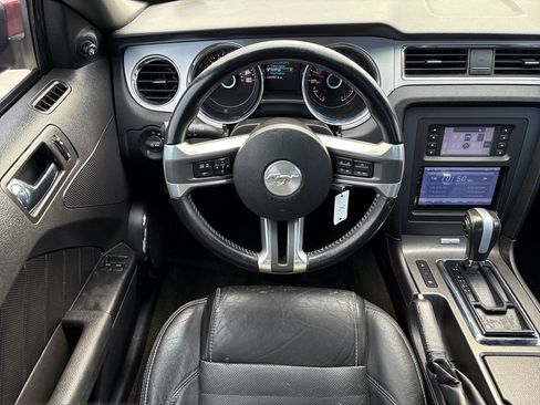 Used 2014 Ford Mustang GT RWD image 17
