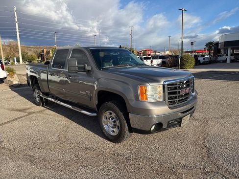 Used 2007 GMC Sierra 2500 SLT w/ Convenience Package image 3