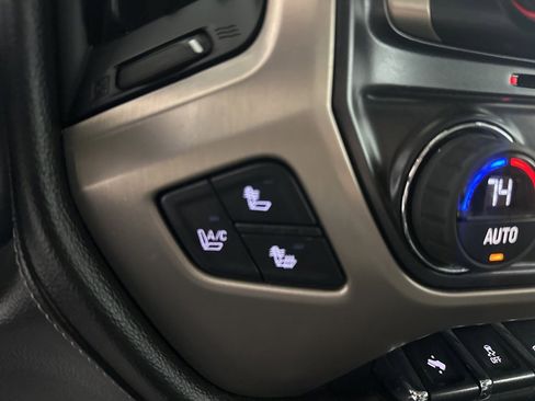 Used 2015 GMC Sierra 2500 Denali image 22