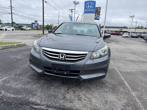 Used 2011 Honda Accord LX image 4