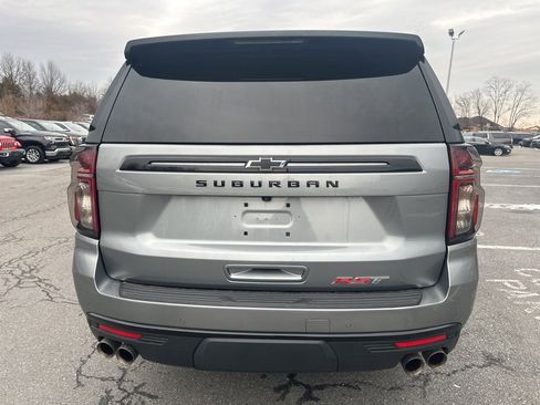Used 2023 Chevrolet Suburban RST w/ Sport Performance Package image 6