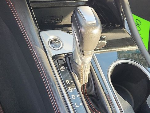 Used 2023 Nissan Altima 2.5 SR image 14