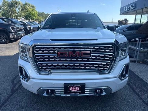 Used 2019 GMC Sierra 1500 Denali w/ Driver Alert Package II AWD/4WD image 2