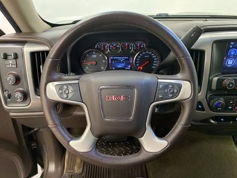 Used 2014 GMC Sierra 1500 SLT w/ SLT Crew Cab Value Package AWD/4WD image 15
