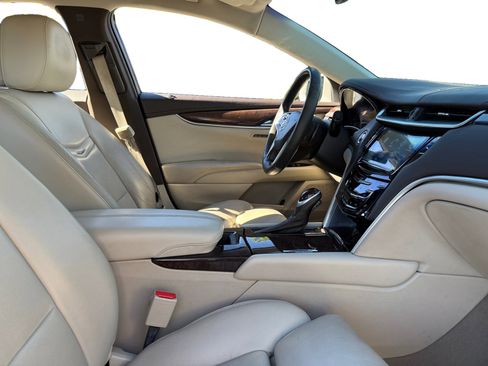 Used 2013 Cadillac XTS Luxury w/ Driver Awareness Package image 14