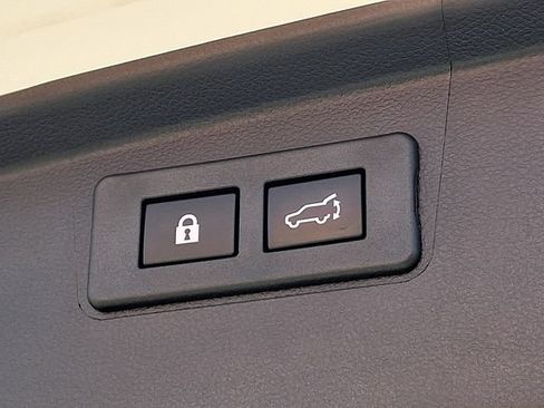Used 2025 Subaru Outback Wilderness AWD/4WD image 33