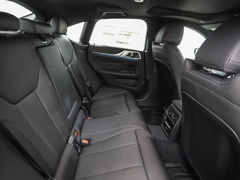 New 2026 BMW i4 xDrive40i w/ Parking Assistance Package image 27