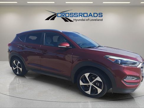 Used 2016 Hyundai Tucson Sport image 4