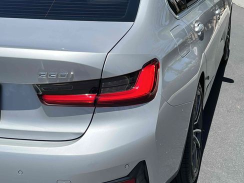Used 2020 BMW 330i Sedan w/ Convenience Package RWD image 50