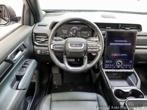 New 2026 GMC Terrain AT4 w/ Convenience Package III image 10