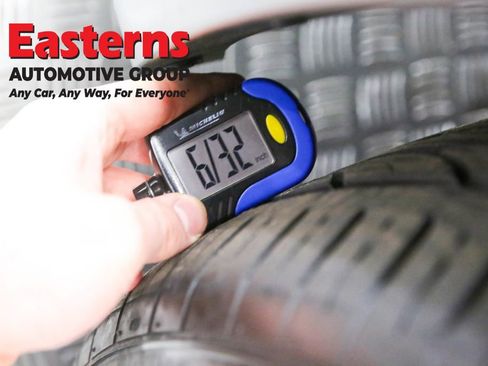 Used 2021 INFINITI QX50 Luxe w/ Cargo Package image 29