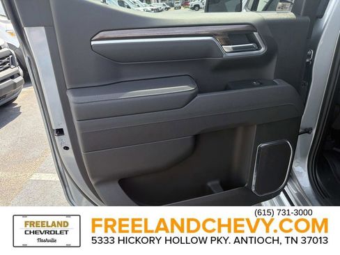 Used 2025 Chevrolet Silverado 1500 LT w/ LPO, Dark Essentials Package AWD/4WD image 16