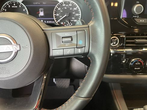 Certified 2024 Nissan Pathfinder Rock Creek image 14