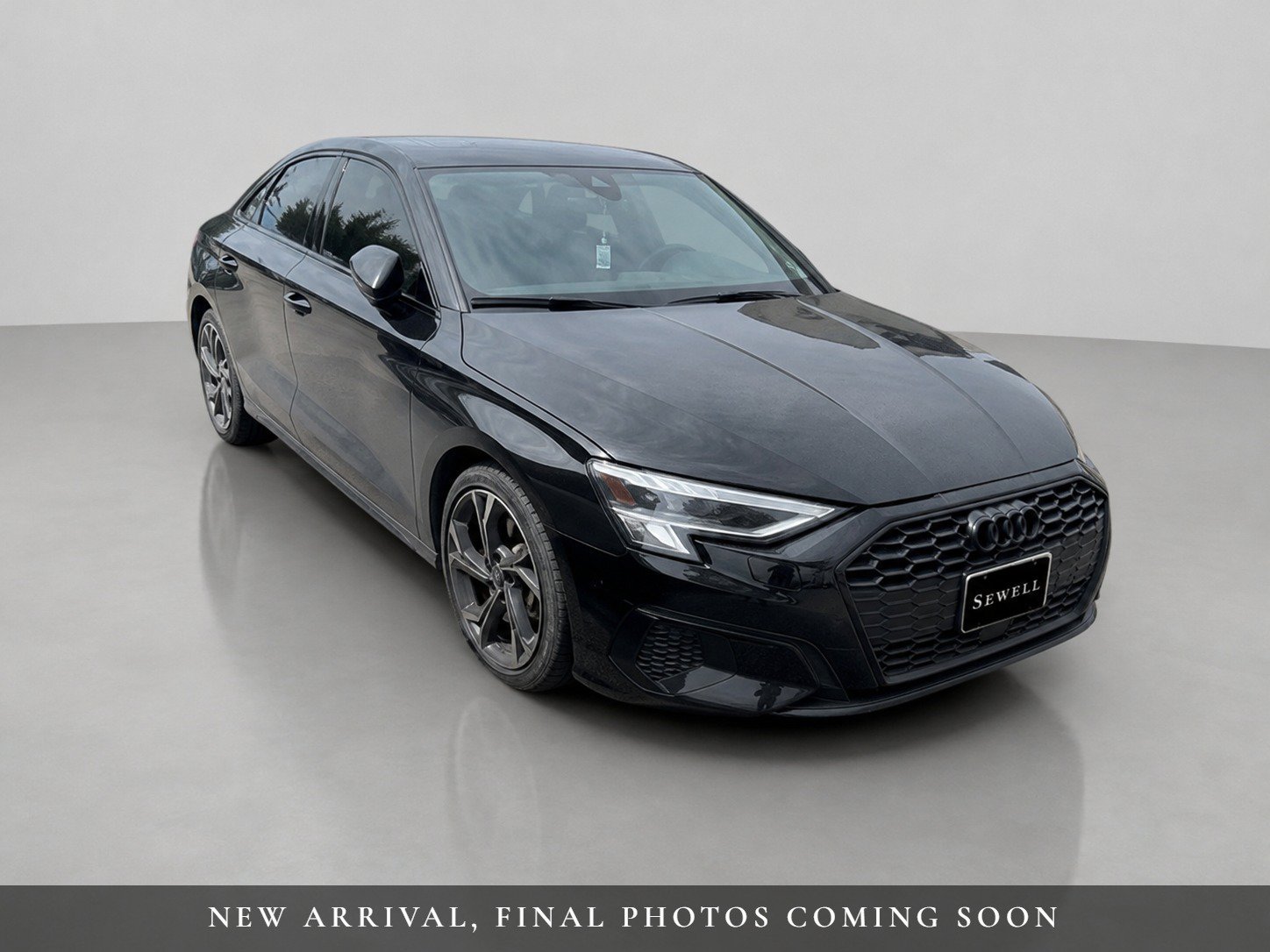 Used 2023 Audi A3 2.0T Premium FWD image 2